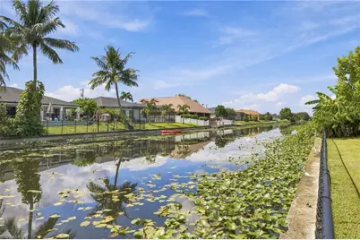 1138 SW 12th Ter, Cape Coral, FL 33991 - Photo 22