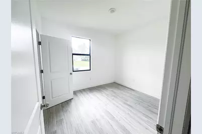 6036 Acorn Cir, Labelle, FL 33935 - Photo 2