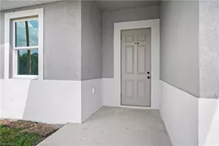 1020/1022 Bell Blvd, Lehigh Acres, FL 33974 - Photo 4