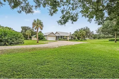 23150 N River Rd, Alva, FL 33920 - Photo 2