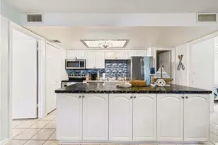 232 Palm Dr, Naples, FL 34112 - Photo 6