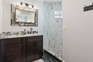 16560 Wellington Lakes Cir, Fort Myers, FL 33908 - Photo 20