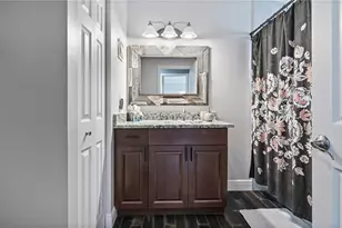 16560 Wellington Lakes Cir, Fort Myers, FL 33908 - Photo 32