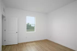 7006 Waldo Cir, Labelle, FL 33935 - Photo 2
