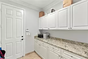 11696 Stonecreek Cir, Fort Myers, FL 33913 - Photo 18