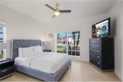 5012 SW 5th Pl, Cape Coral, FL 33914 - Photo 24
