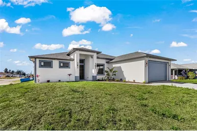 1901 Embers Pkwy W, Cape Coral, FL 33993 - Photo 4