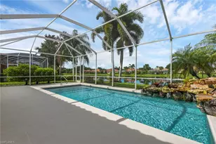 5843 Charlton Way, Naples, FL 34119 - Photo 4