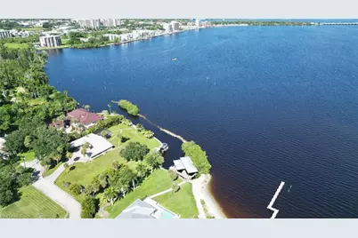 726 Overriver Dr, North Fort Myers, FL 33903 - Photo 6