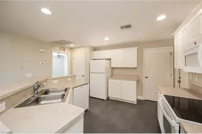 354 Pauline Ave, Lehigh Acres, FL 33974 - Photo 6