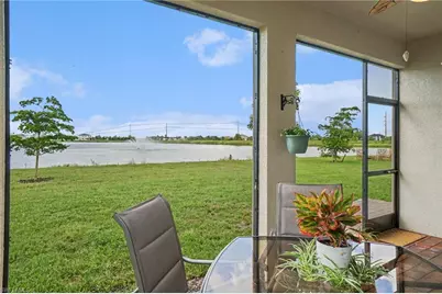 628 Parkshore Lake Ave, Cape Coral, FL 33993 - Photo 12