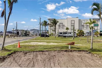 19281 San Carlos Blvd, Fort Myers Beach, FL 33931 - Photo 4