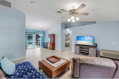 410 SW 7th Ct, Cape Coral, FL 33991 - Photo 6