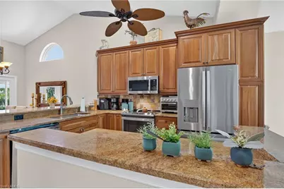 16320 Kelly Woods Dr, Fort Myers, FL 33908 - Photo 12