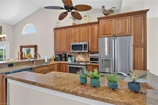 16320 Kelly Woods Dr, Fort Myers, FL 33908 - Photo 12