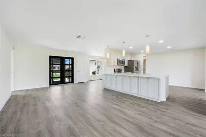 1202 SE 14th Ter, Cape Coral, FL 33990 - Photo 2