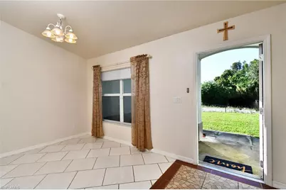 3020 62nd St W, Lehigh Acres, FL 33971 - Photo 10