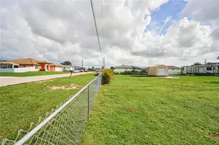 2407 Claude Ave N, Lehigh Acres, FL 33971 - Photo 44
