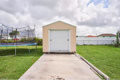 2407 Claude Ave N, Lehigh Acres, FL 33971 - Photo 46