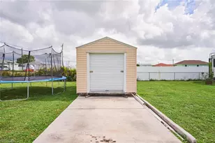 2407 Claude Ave N, Lehigh Acres, FL 33971 - Photo 46
