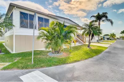 227 Tangerine Dr, Fort Myers, FL 33905 - Photo 2