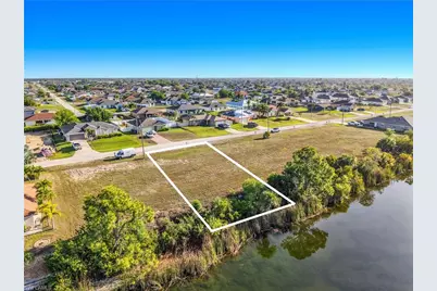 1122 NW 18th Ter, Cape Coral, FL 33993 - Photo 6