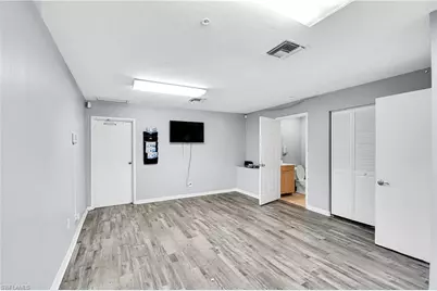 12165 Metro Pkwy #1-4, Fort Myers, FL 33966 - Photo 10