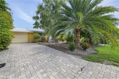 3596 Emerald Ave, Saint James City, FL 33956 - Photo 30
