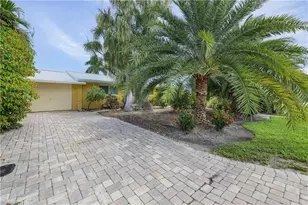 3596 Emerald Ave, Saint James City, FL 33956 - Photo 30