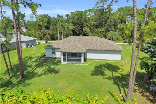 4621 30th St SW, Lehigh Acres, FL 33973 - Photo 2