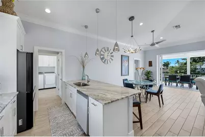 117 Sand Dollar Dr, Fort Myers Beach, FL 33931 - Photo 14