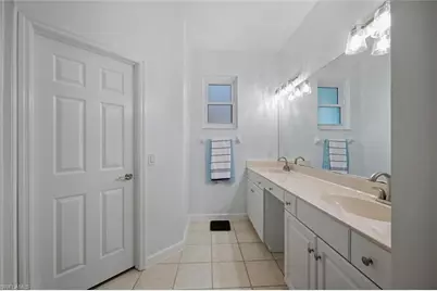 14052 Clear Water Ln, Fort Myers, FL 33907 - Photo 14