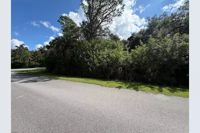 14443 Dupont Ave, Port Charlotte, FL 33953 - Photo 6