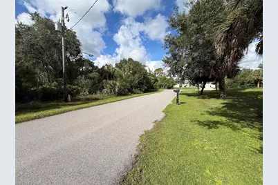 13305 Colborn Ave, Port Charlotte, FL 33953 - Photo 8