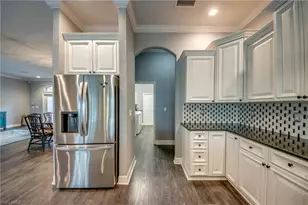 5217 SW 9th Pl, Cape Coral, FL 33914 - Photo 10