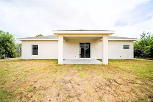 728 Carbon St E, Lehigh Acres, FL 33974 - Photo 16