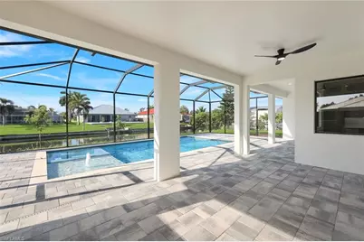 508 SE 14th Ter, Cape Coral, FL 33990 - Photo 32
