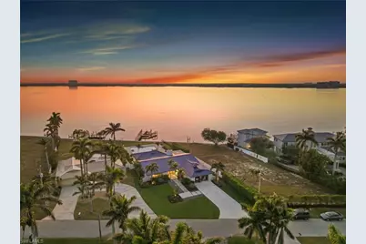 5327 Nautilus Dr, Cape Coral, FL 33904 - Photo 64