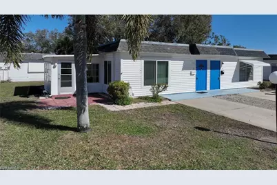 13 Hamlin Ct, Lehigh Acres, FL 33936 - Photo 22