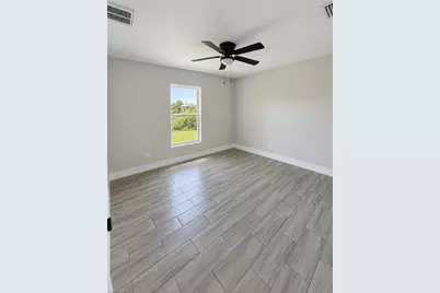 2509 NE 19th Ave, Cape Coral, FL 33909 - Photo 14