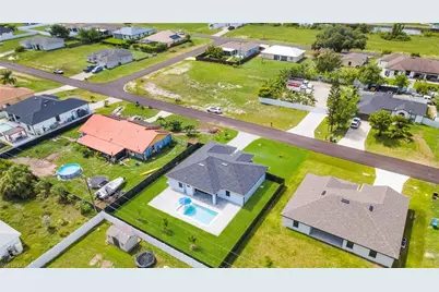 1013 NE 12th Ter, Cape Coral, FL 33909 - Photo 36