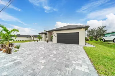 209 Chiquita Blvd N, Cape Coral, FL 33993 - Photo 2