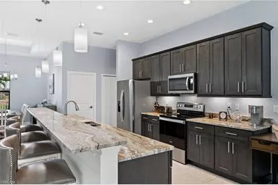 534 SE 1st Ter, Cape Coral, FL 33990 - Photo 4