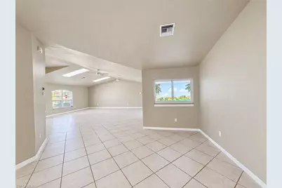 428 SW 5th St, Cape Coral, FL 33991 - Photo 6