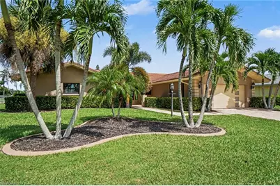 1493 Tredegar Dr, Fort Myers, FL 33919 - Photo 4