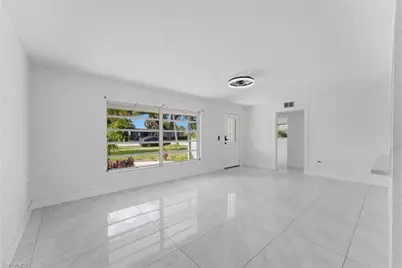 1637 Winkler Ave, Fort Myers, FL 33901 - Photo 6