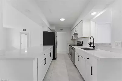 1637 Winkler Ave, Fort Myers, FL 33901 - Photo 10