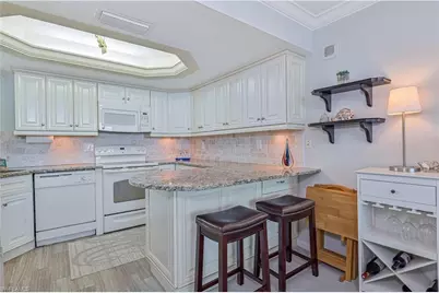 18120 San Carlos Blvd #904, Fort Myers Beach, FL 33931 - Photo 10