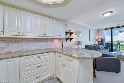 18120 San Carlos Blvd #904, Fort Myers Beach, FL 33931 - Photo 12