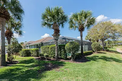 10615 Camarelle Cir, Fort Myers, FL 33913 - Photo 8